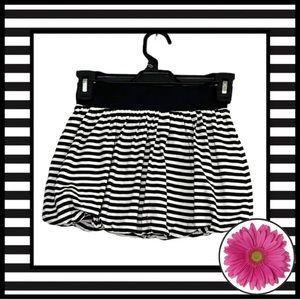3/$10, 5/$15 - Girlified Striped Balloon Skort
